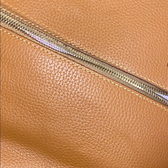 Dooney and bourke purse - Picture 8 of 12